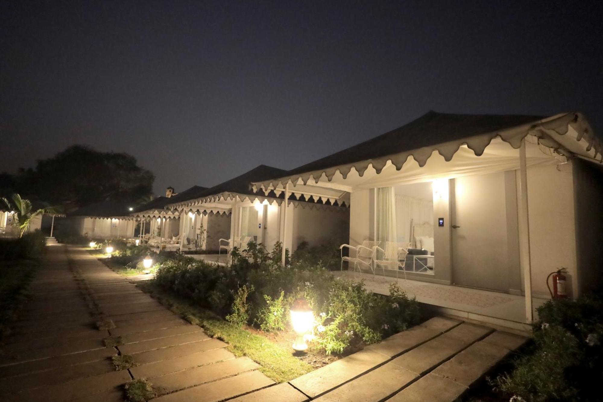The Fern Seaside Luxurious Tent Resort Daman Extérieur photo